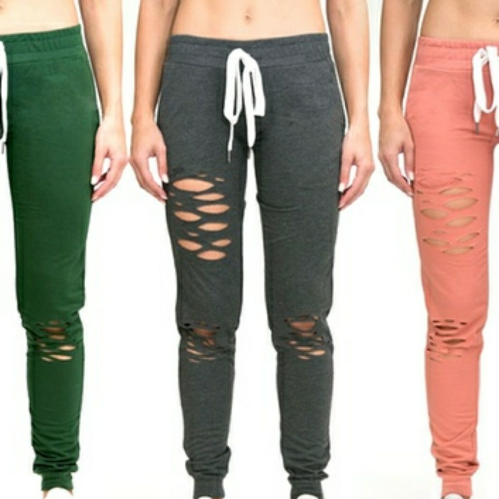 NWT plus size "ripped" joggers